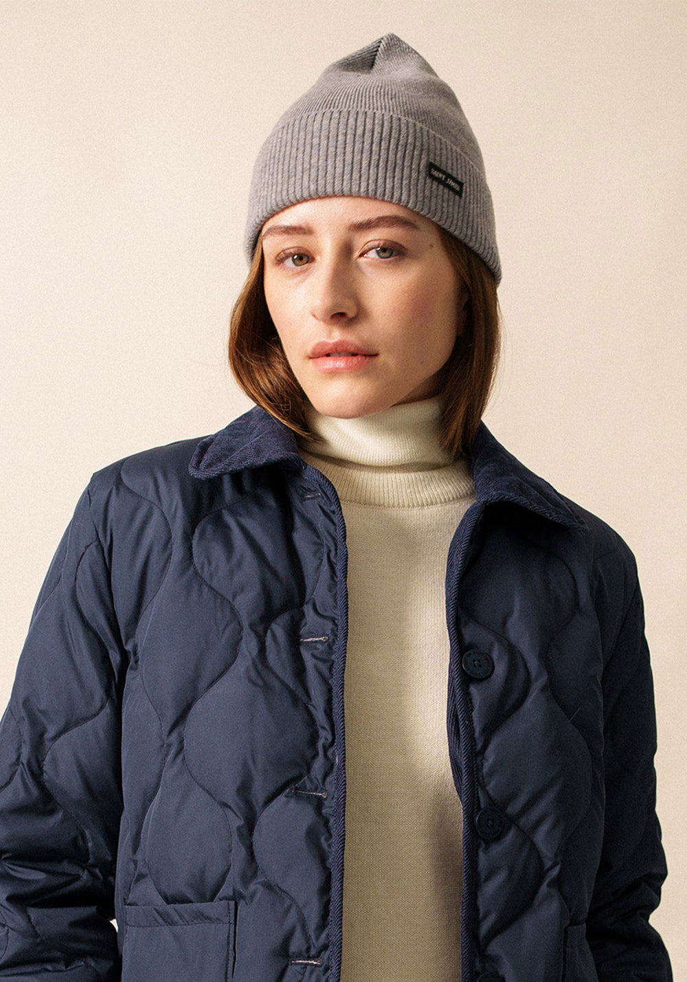 Bonnet en cachemire Biriatou - uni, à revers (GRIS CHINE)