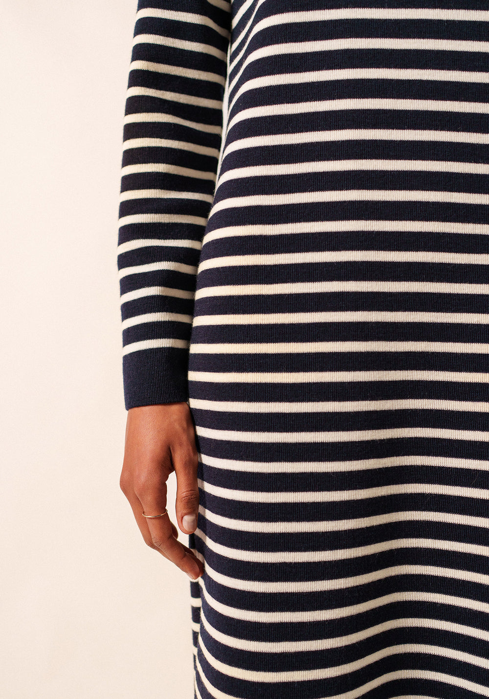 Robe pull longue Marée - rayée, en laine (NAVY/ECUME)