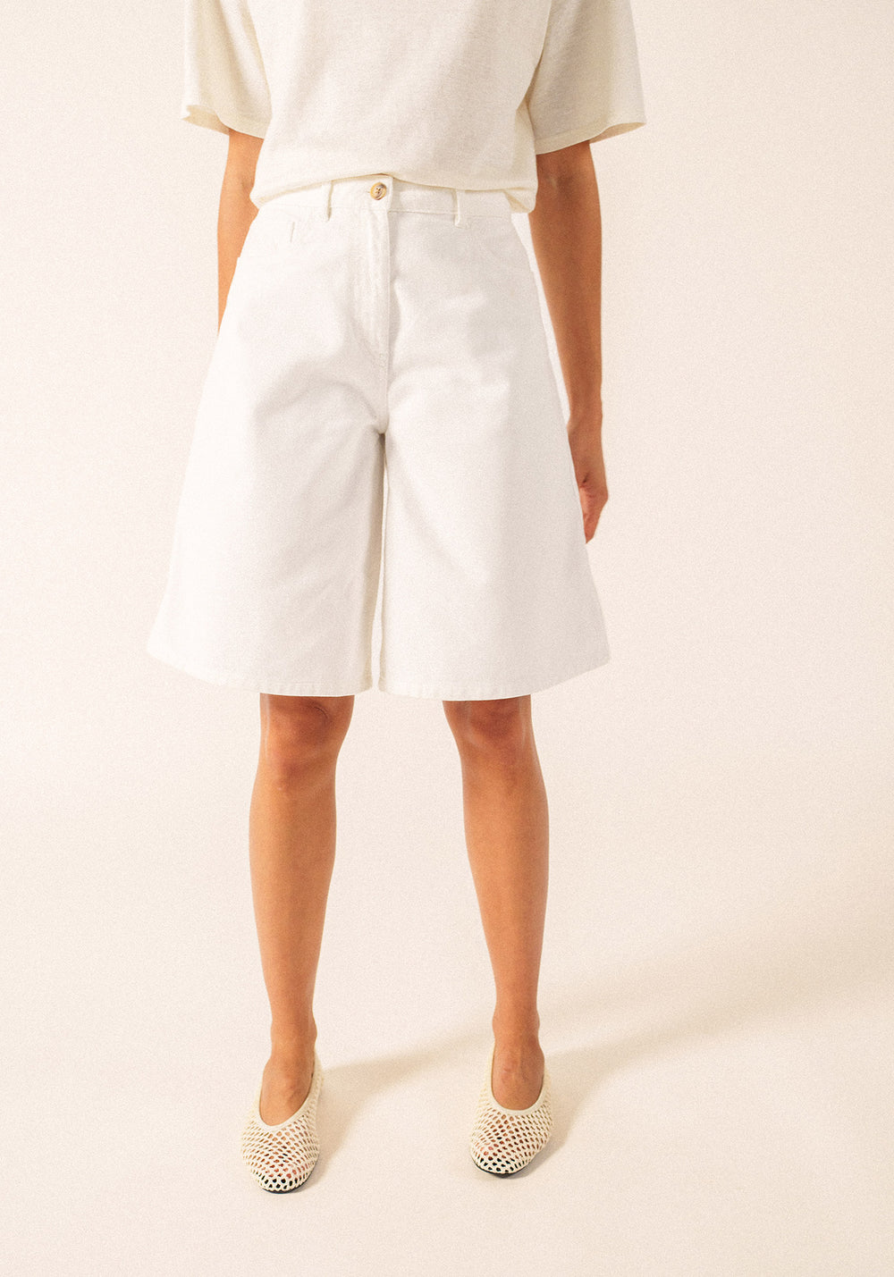 Bermuda Manon (CRAIE)