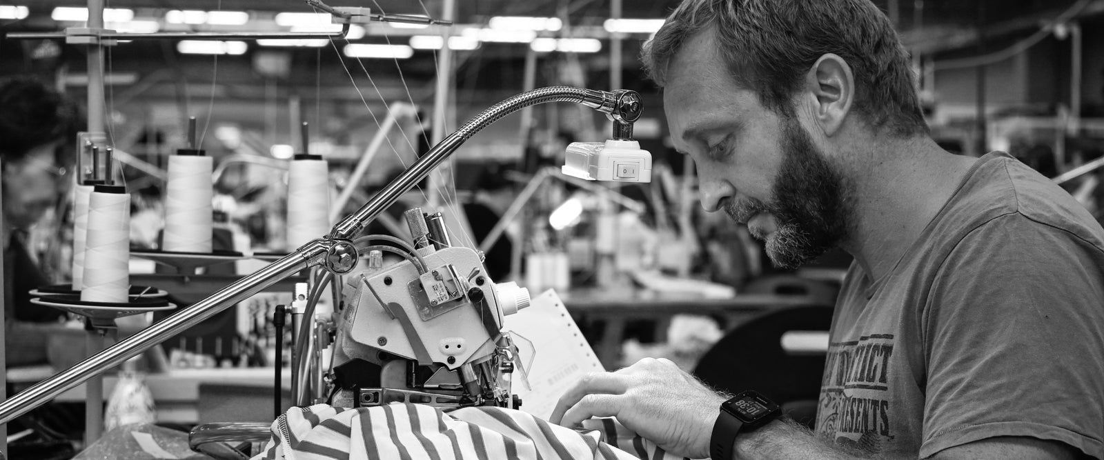 Les doigts de fée des <i>couturières</i>