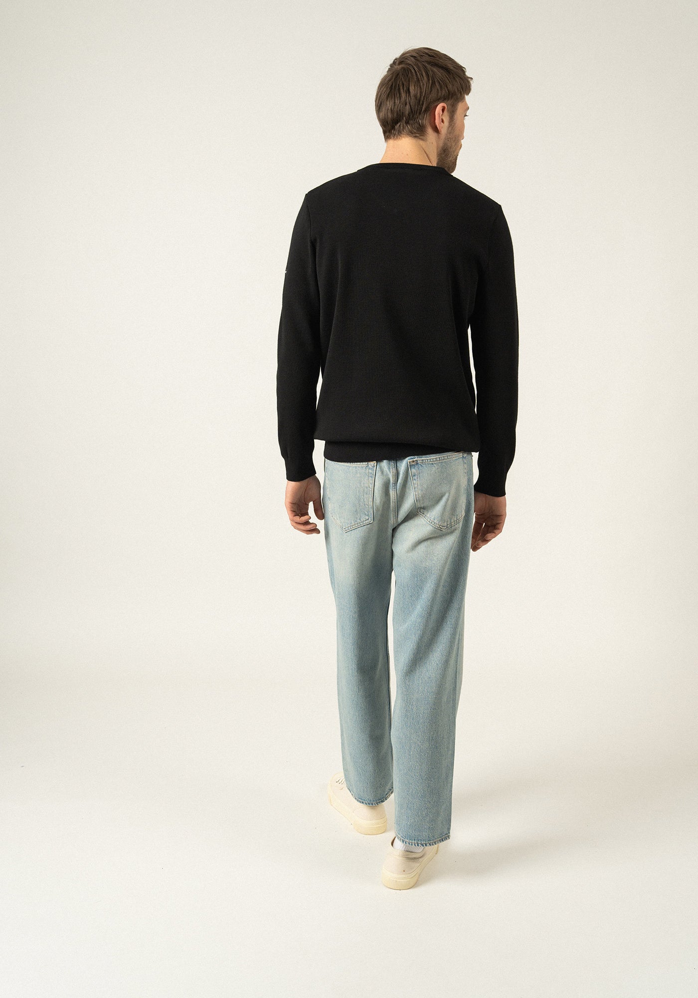 Pull Cuirassé - en laine mérinos (NOIR)