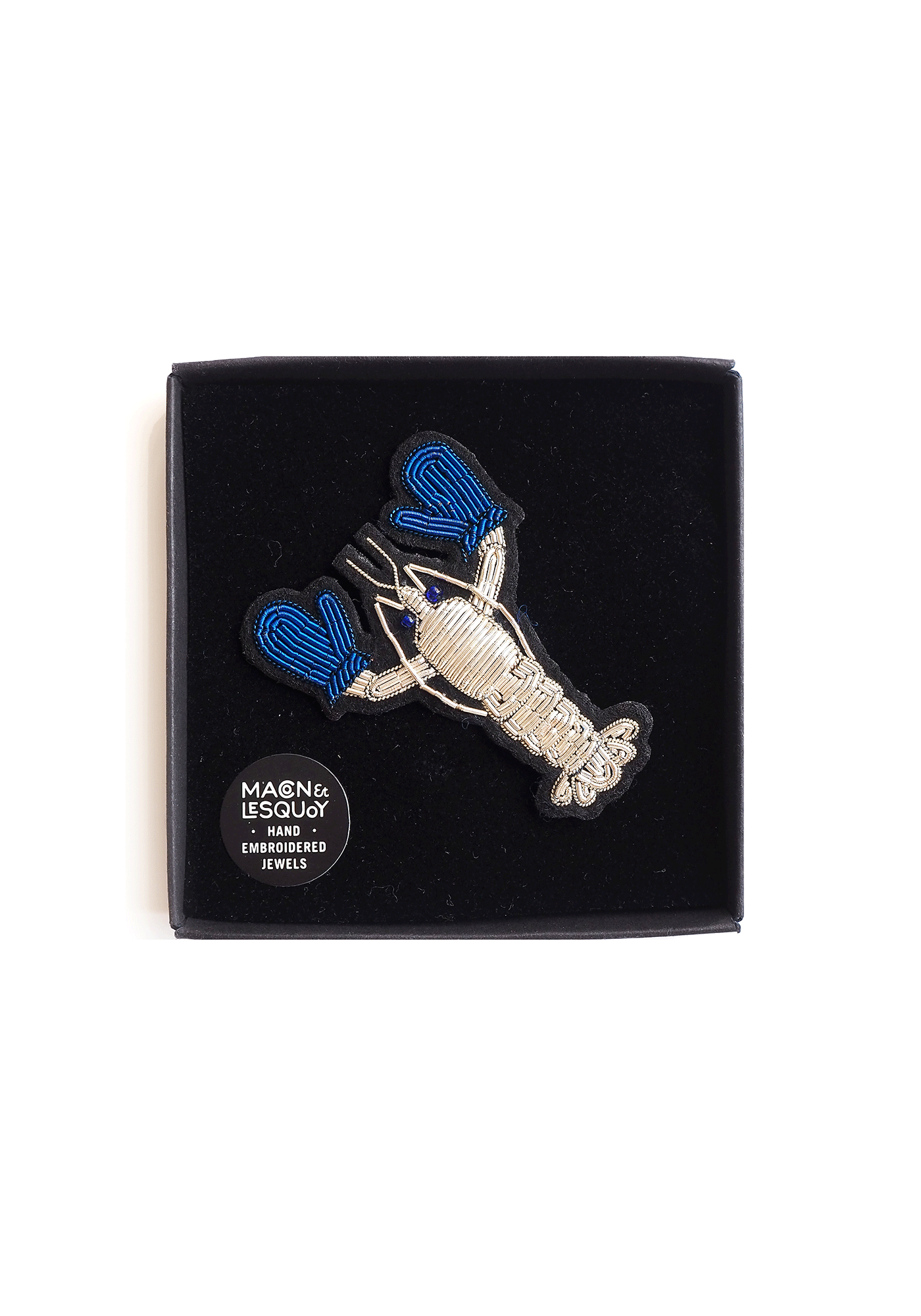 Broche brodée Homard avec gants - SAINT JAMES x Macon & Lesquoy (BLANC/BLEU)