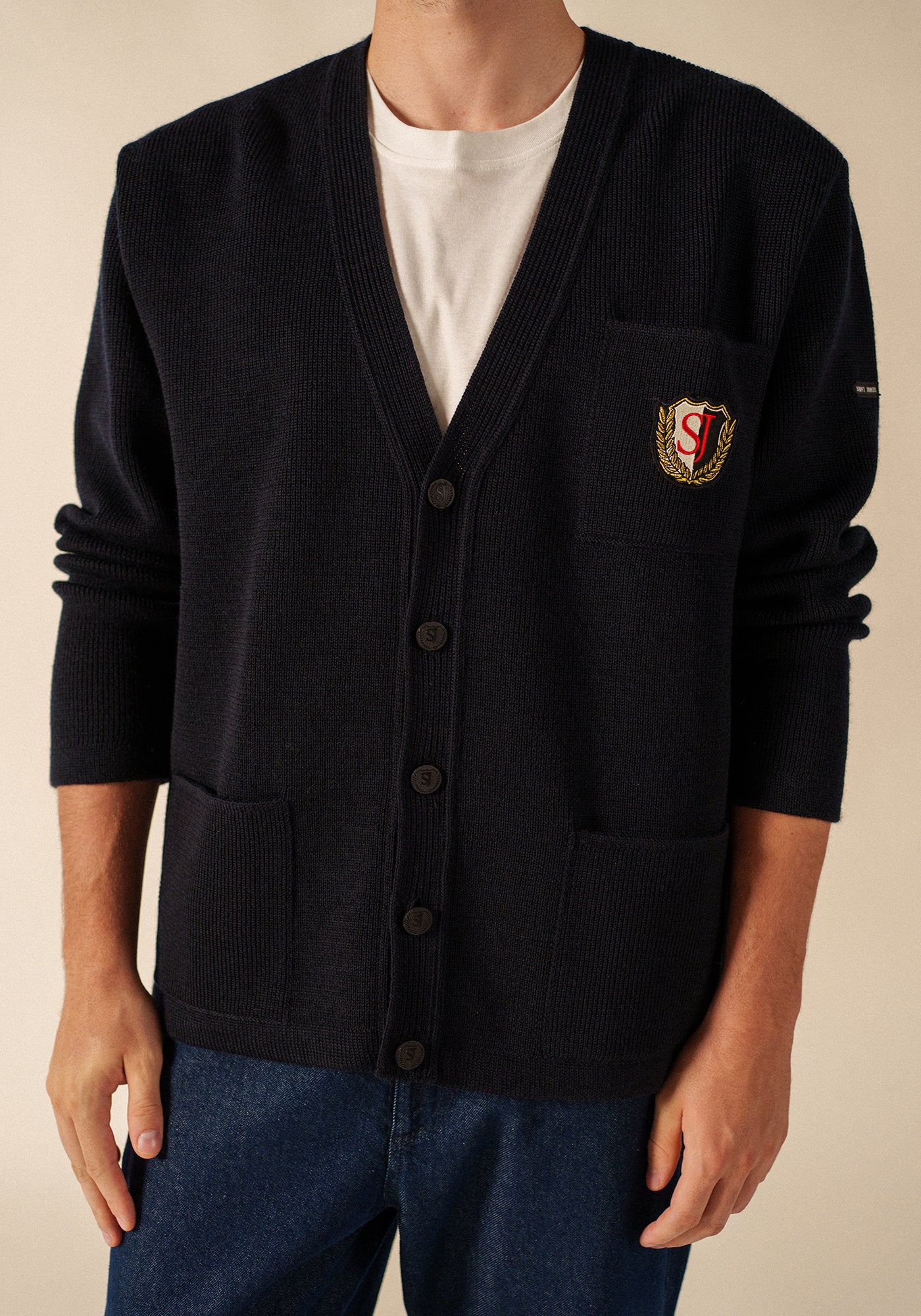 Cardigan en laine Yachting Réédit - à blason brodé poitrine (NAVY)