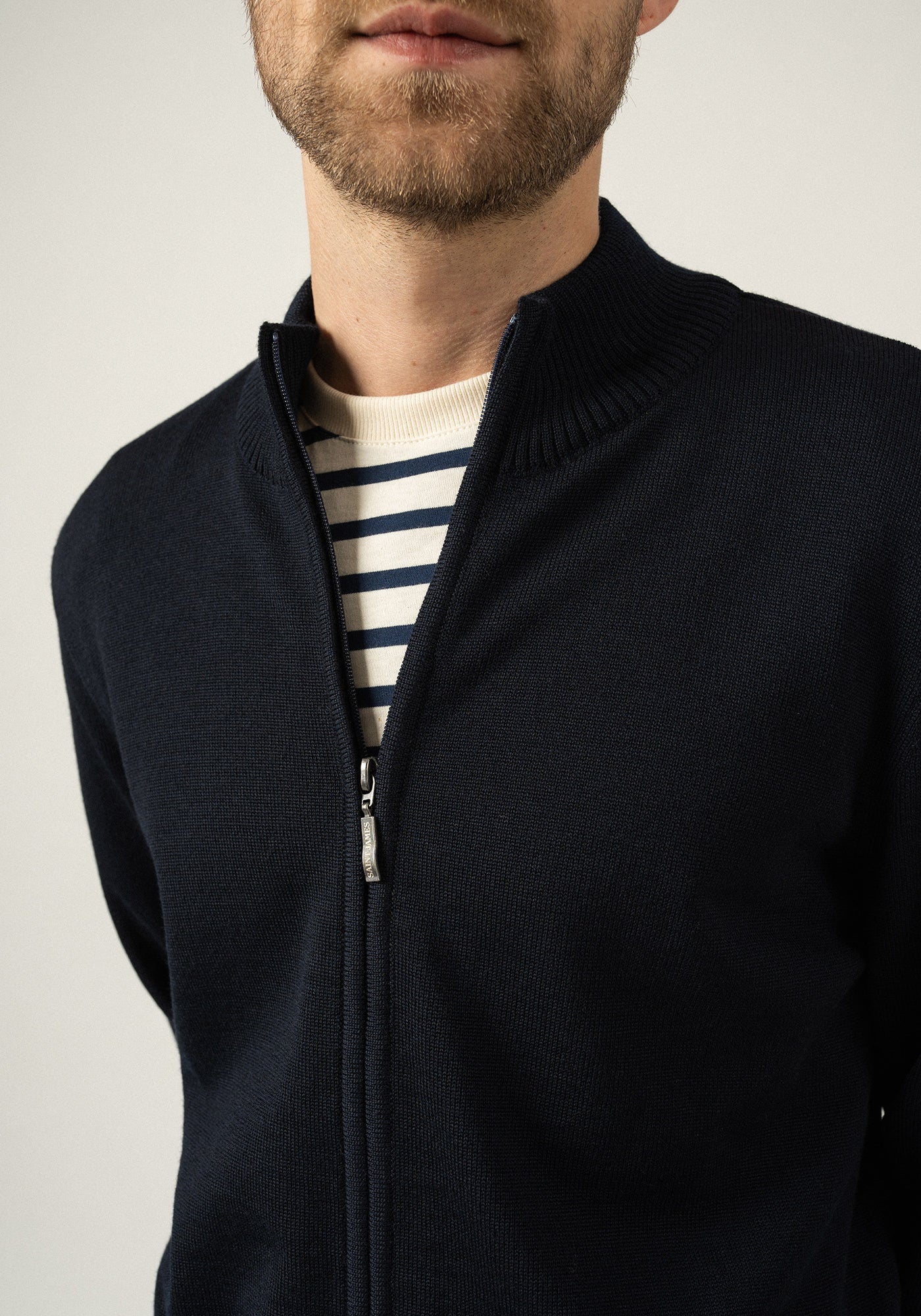 Cardigan Homme Cachemire Zippé Hiver – Col Montant, Laine Tricotée Douce – Manteau Chaleur Élégant Uni