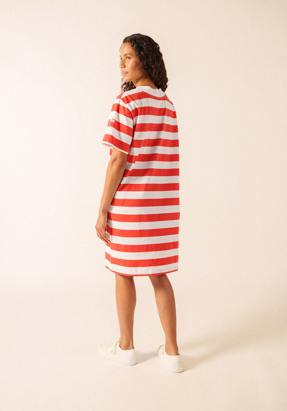 Robe Noor (BLANC/PIGMENT)