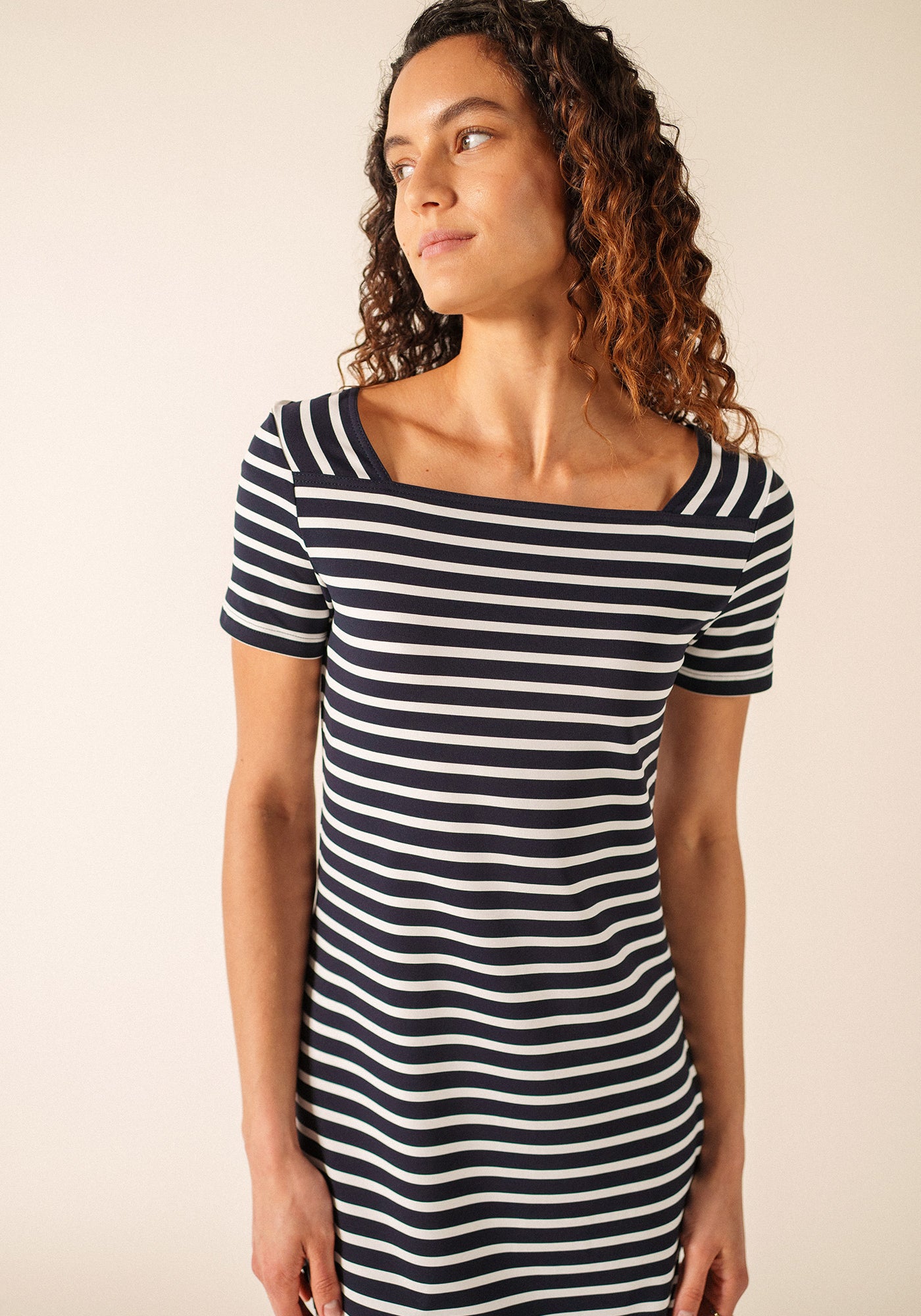 Robe Tolède (NAVY/NEIGE)