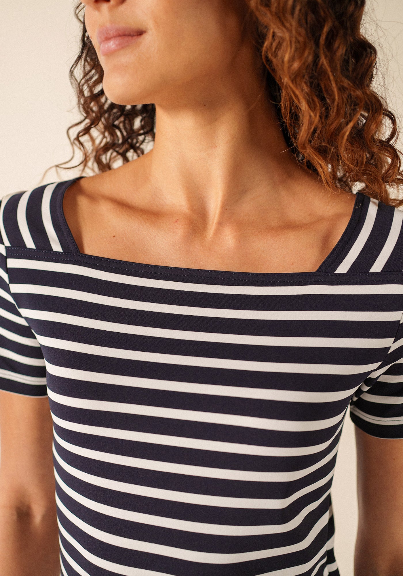 Robe Tolède (NAVY/NEIGE)