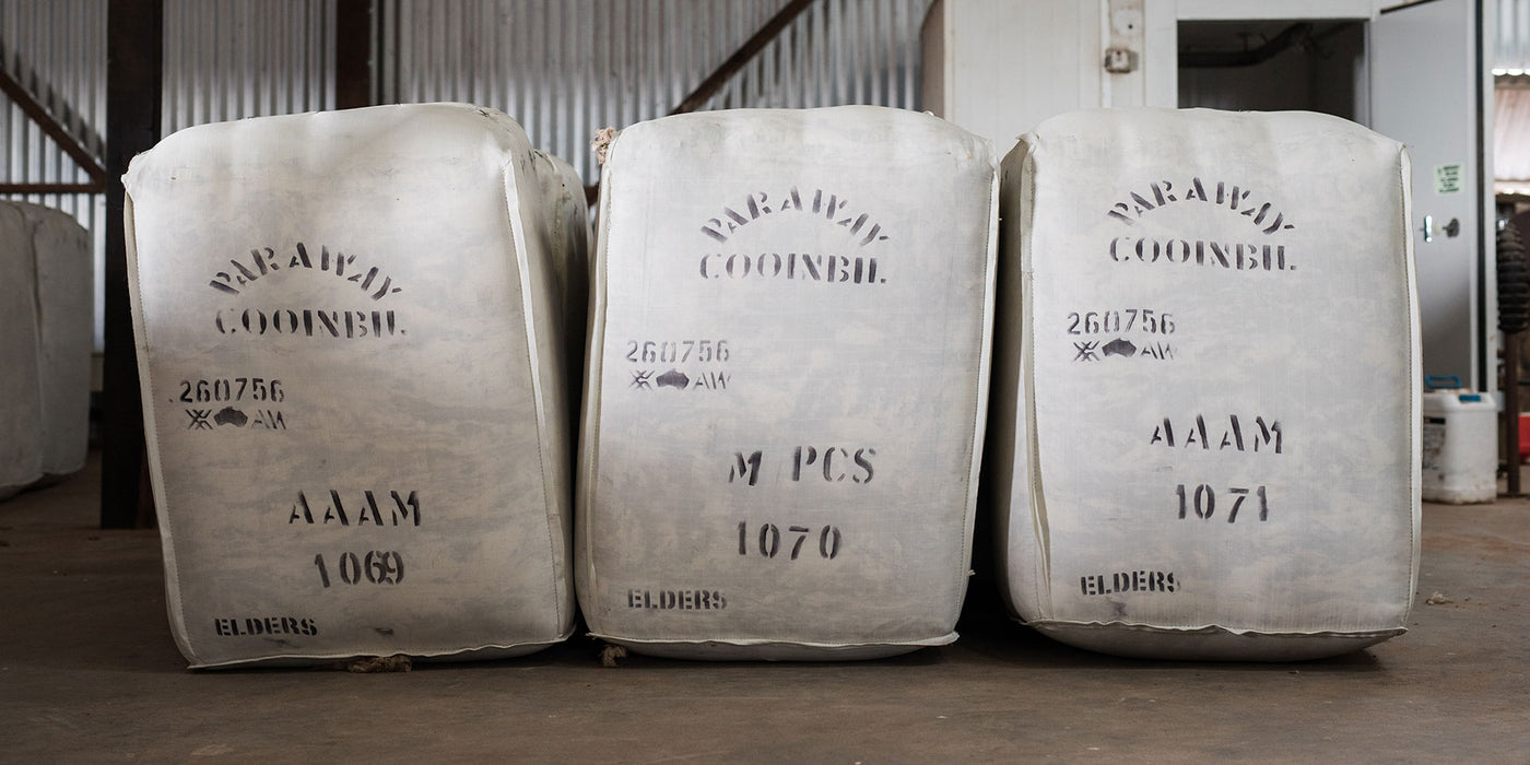 D’où provient la laine des vêtements SAINT JAMES ?